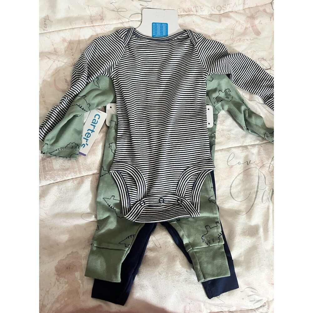 Carter’s Four Piece Boys Layette Set Green And Navy Blue - Picture 2 of 3
